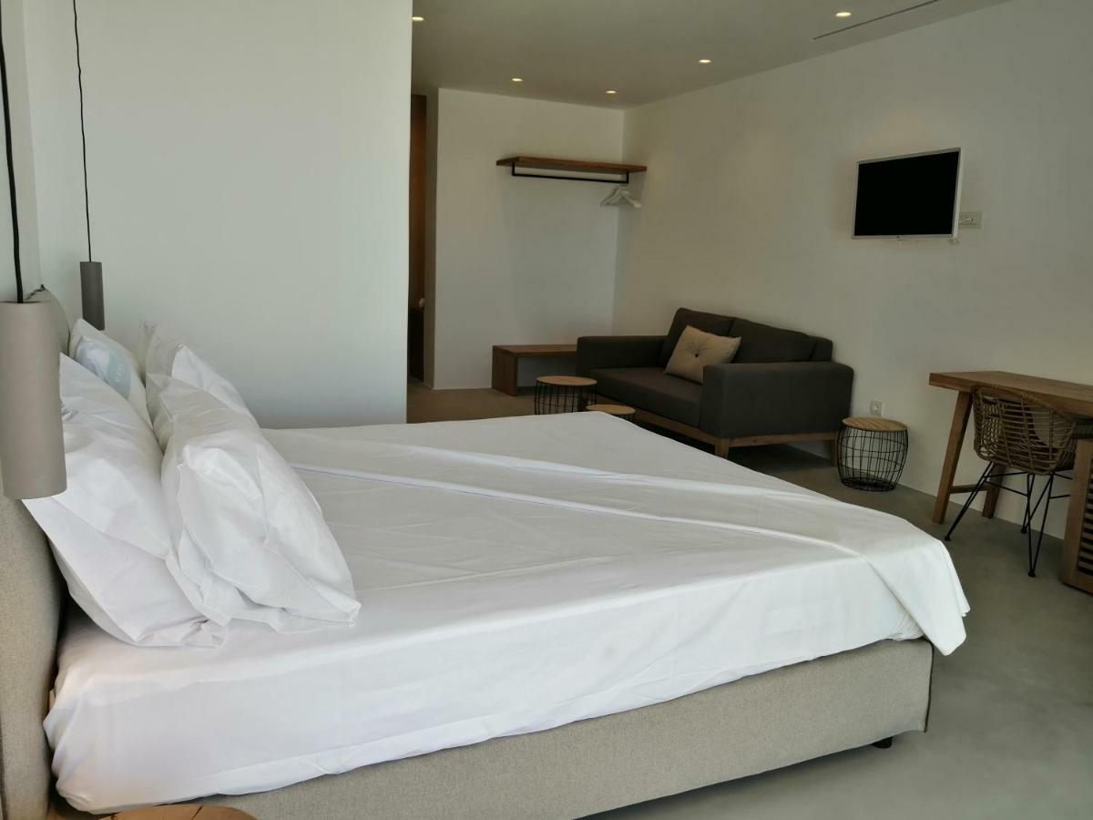 Geranium Residence Adults Only Mykonos Town Room photo